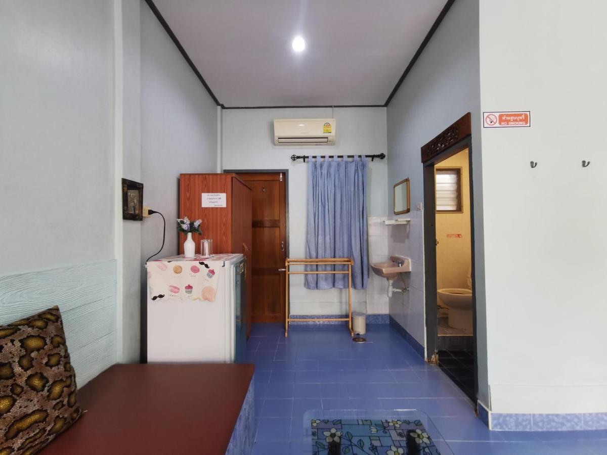 Samiya Guesthouse Bang Saen Ngoại thất bức ảnh