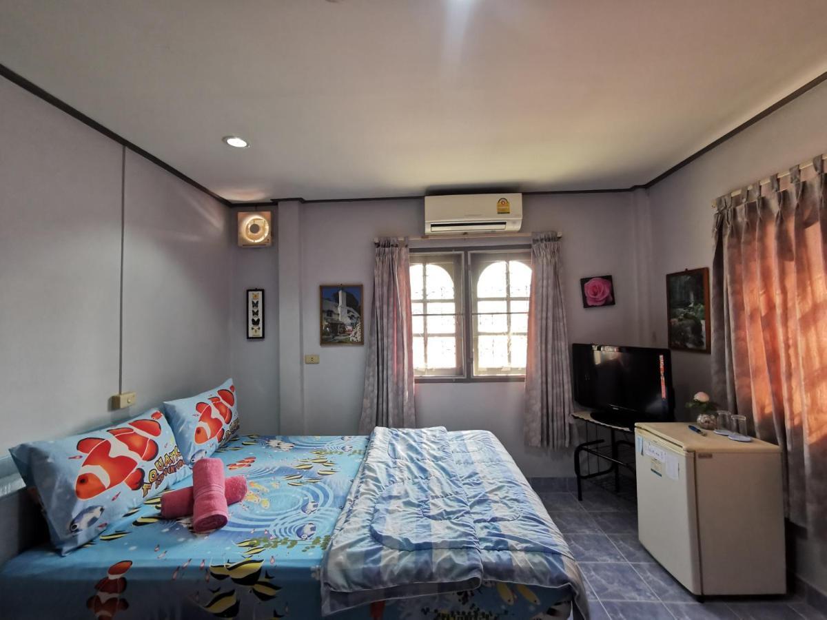 Samiya Guesthouse Bang Saen Ngoại thất bức ảnh